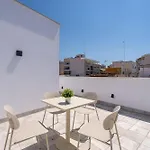 Moott Homes Arco De Braulio Duplex 4 アルメリア