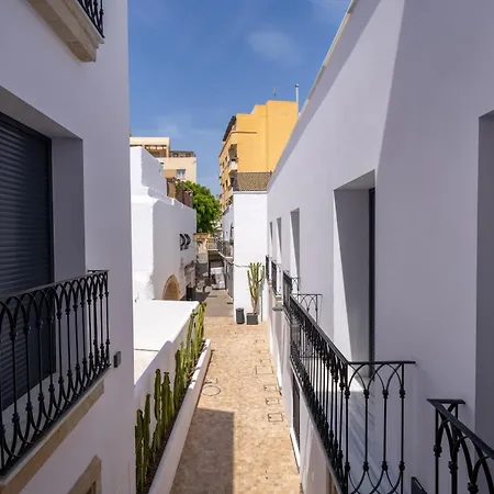 Moott Homes Arco De Braulio Duplex 4 Apartment